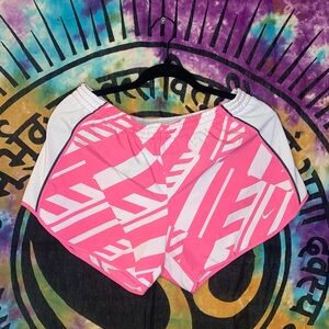 Nike Athletic Dri-Fit Shorts with Lining Size M Hot Pink/White Geometric Pattern